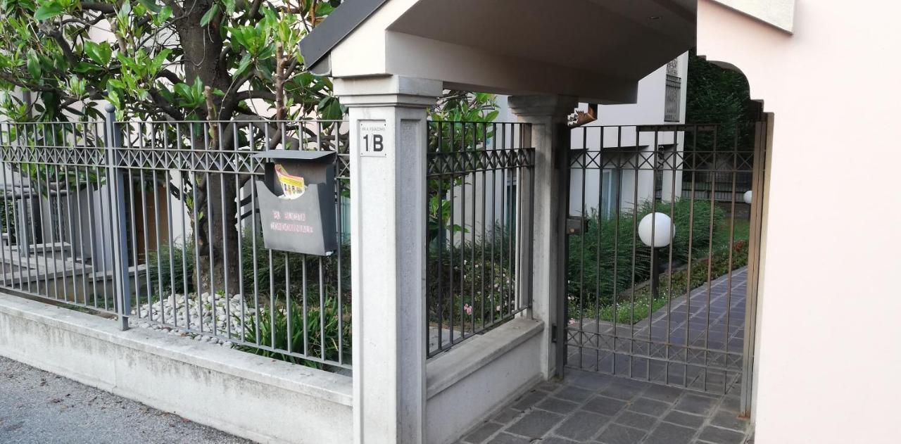 Casa Vacanze La Mela Monza Dış mekan fotoğraf